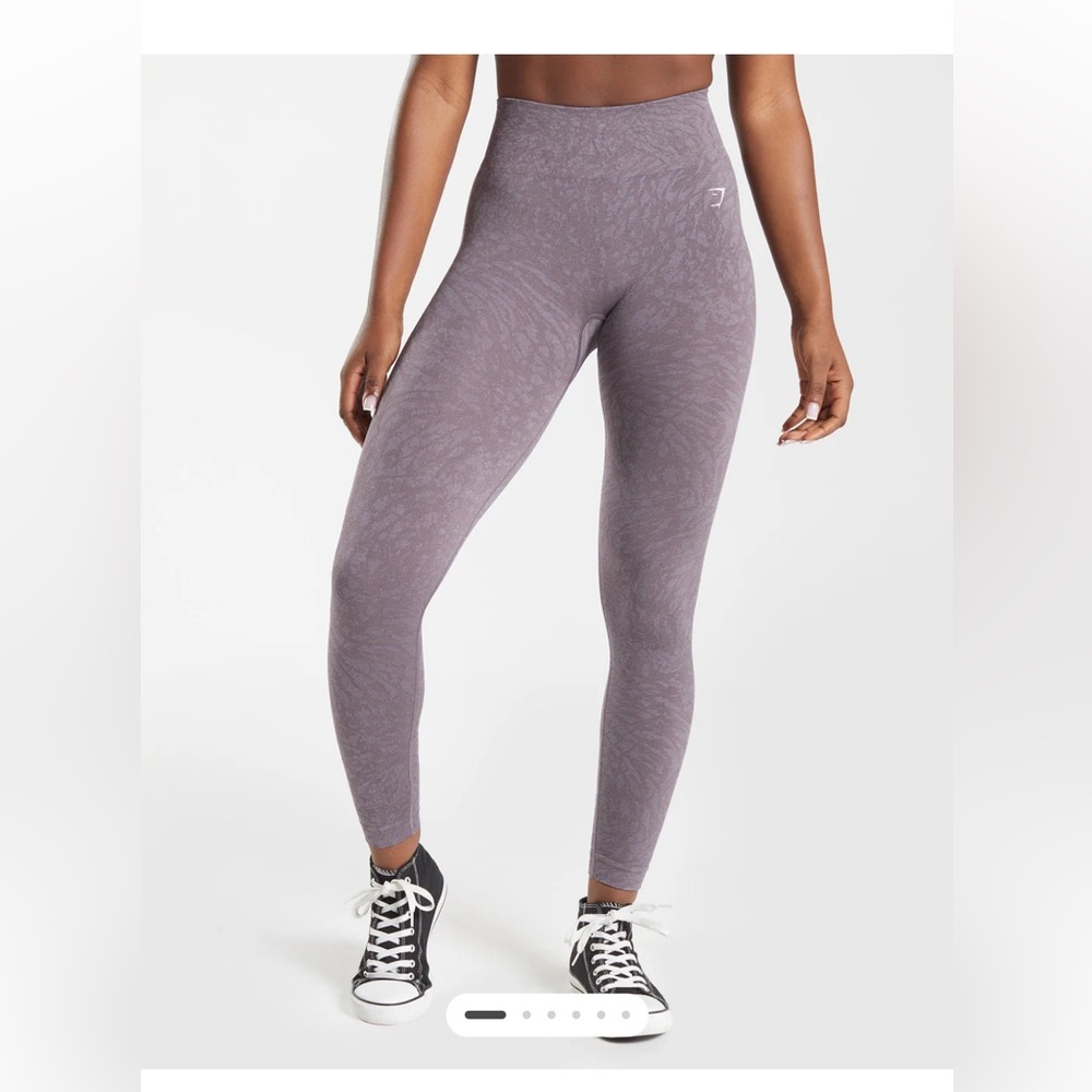 Gymshark Adapt Seemless animal Leggings Elastic Waistband size small lilac